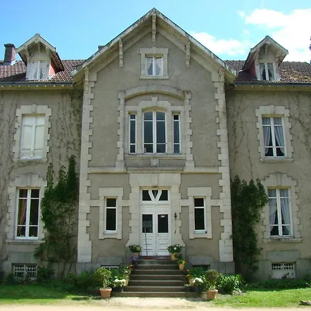 Chateau La Perche Hotel *