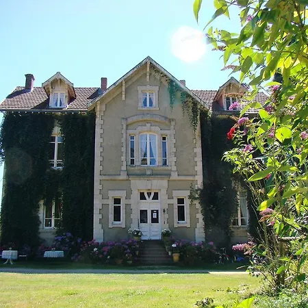 Chateau La Perche * Buxières-sous-Montaigut