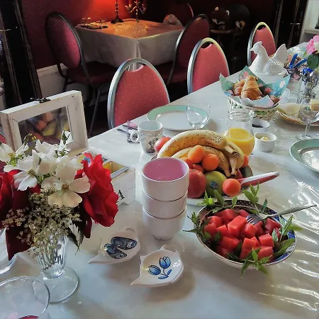 Chateau La Perche Hotel